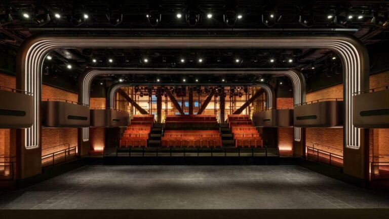 Apple inaugura un espacio de música en vivo muy elegante.